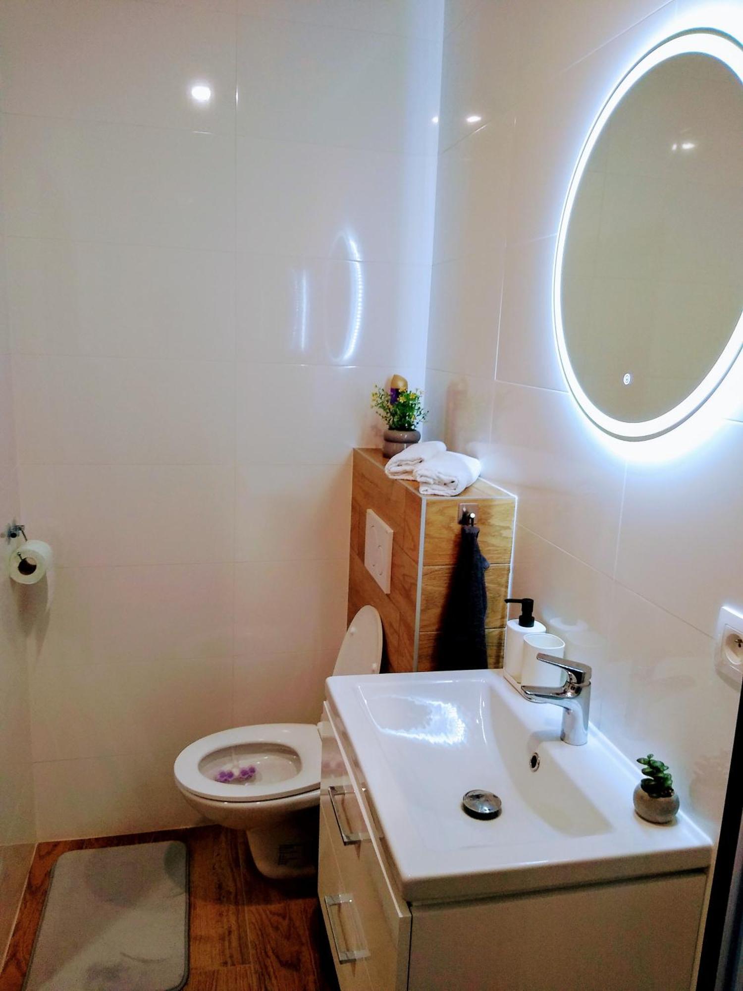 Apartman Shelly Vlachy Dış mekan fotoğraf